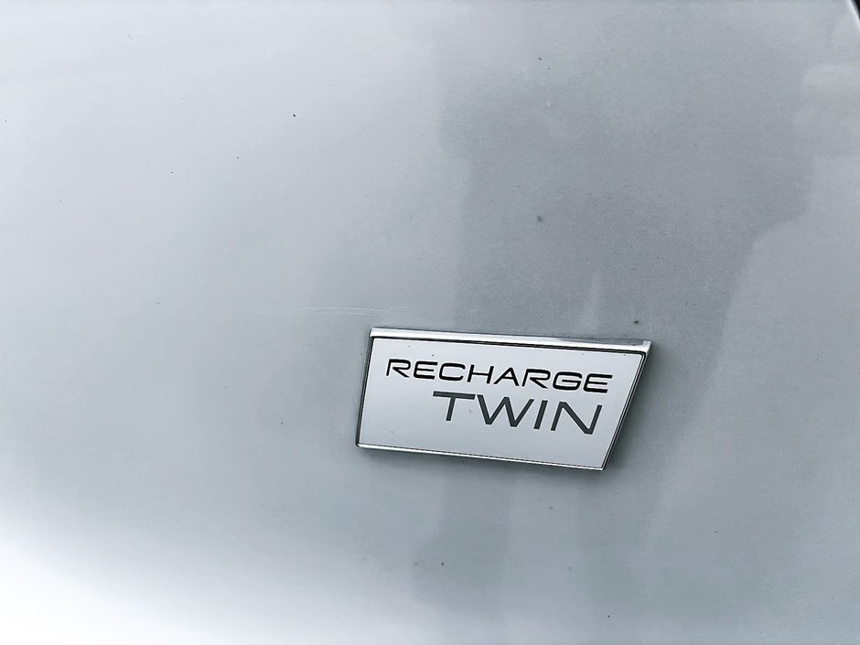 2022 Volvo Recharge XC40 tout électrique PURE ELECTRIQUE PLUS AWD-8