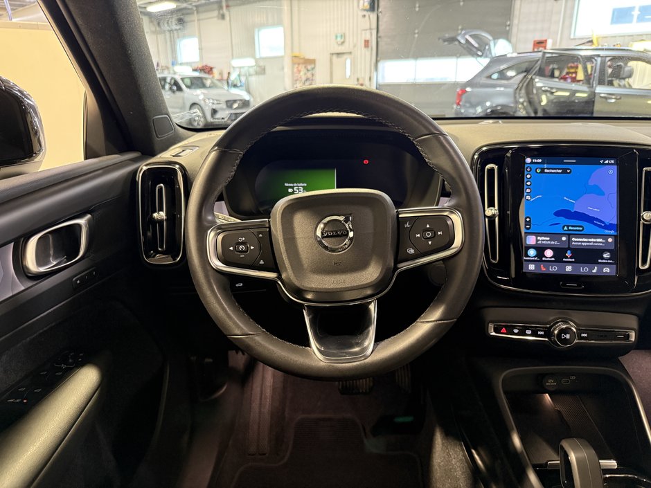 Volvo Recharge XC40 tout électrique TWIN PLUS 2023-14
