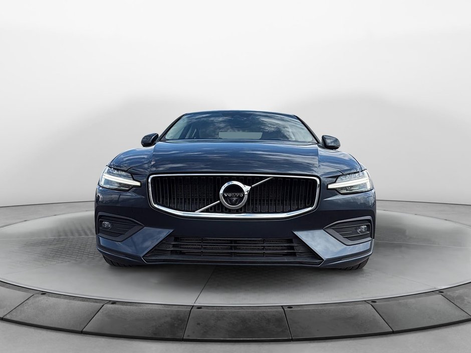 2019 Volvo S60 T6 MOMENTUM AWD // PLUS PACKAGE-2