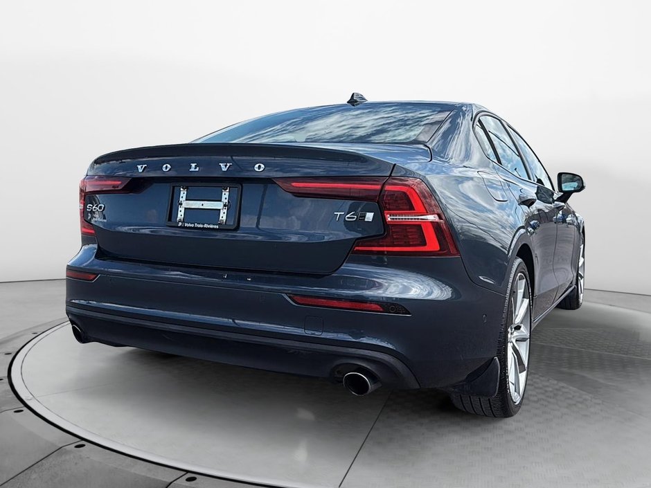 2019 Volvo S60 T6 MOMENTUM AWD // PLUS PACKAGE-6