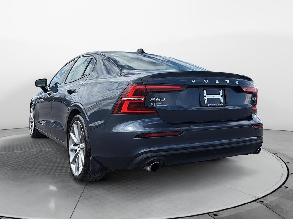 2019 Volvo S60 T6 MOMENTUM AWD // PLUS PACKAGE-4