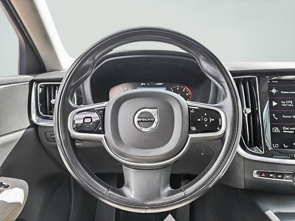 Volvo V60 Cross Country T5 PREMIER AWD // PLUS PACKAGE 2020-10