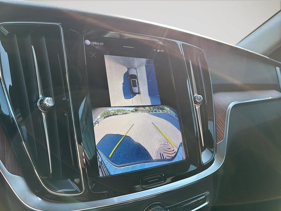 2024 Volvo V60 Cross Country B5 PLUS AWD-15