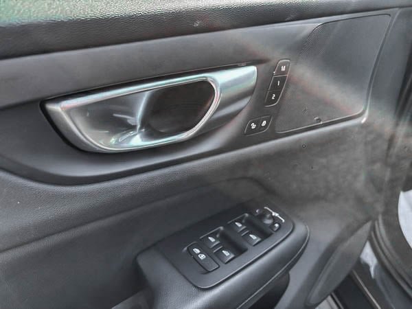 2024 Volvo V60 Cross Country B5 PLUS AWD-10