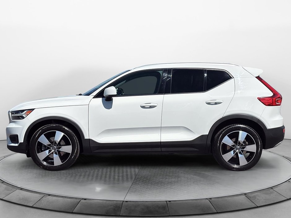 2020 Volvo XC40 T5 MOMENTUM AWD-7