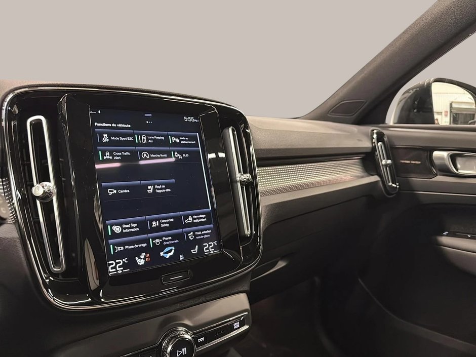 Volvo XC40 T5 R-DESIGN AWD // POLESTAR 2022-14