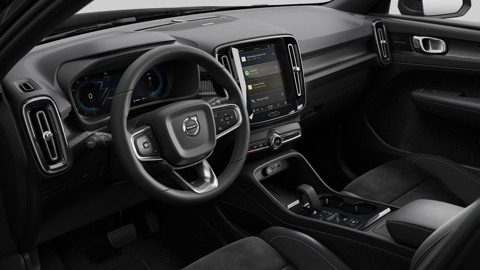 2024 Volvo XC40 Ultimate Dark Theme-7
