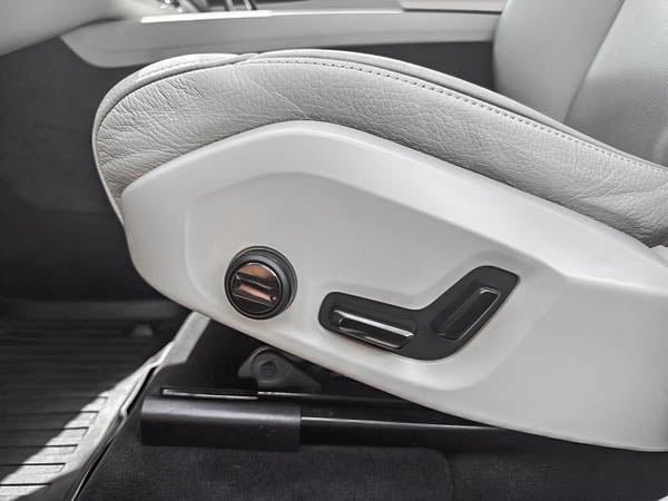 Volvo XC60 Recharge T8 CORE AWD // PLUG IN 2024-15