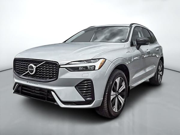 Volvo XC60 Recharge T8 CORE AWD // PLUG IN 2024-2