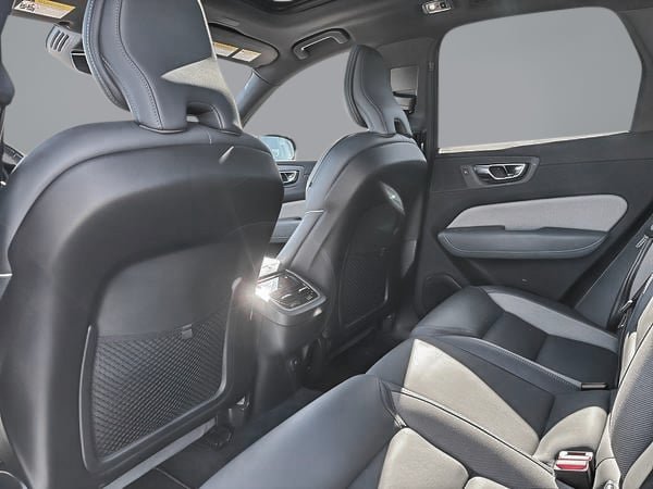2021 Volvo XC60 T6 R-DESIGN AWD // POLESTAR-11