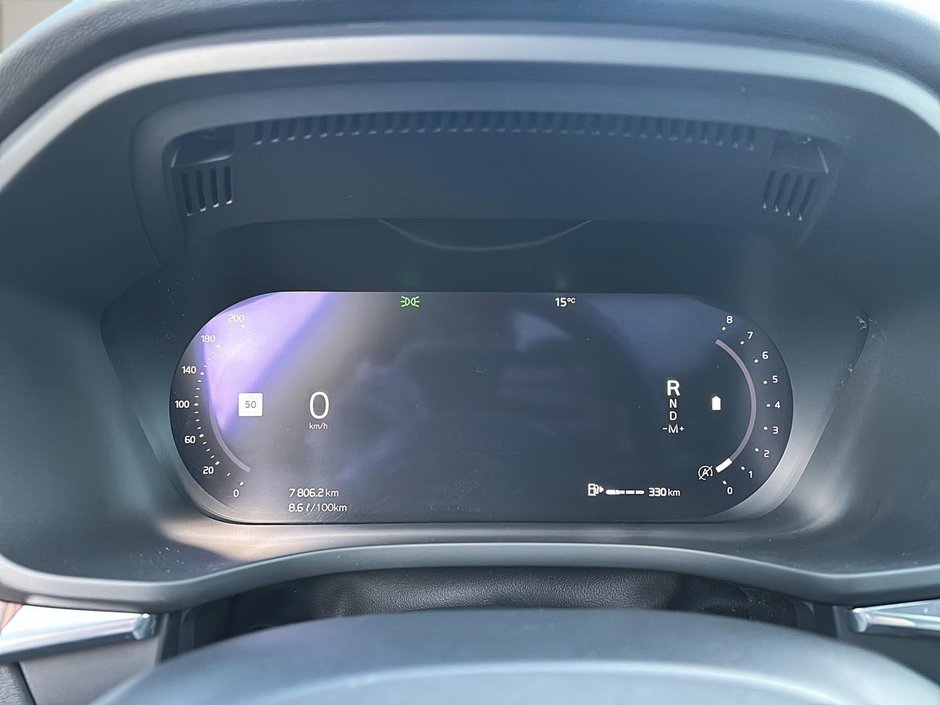 Volvo XC60 B6 MOMENTUM // PREMIUM PACK 2022-19