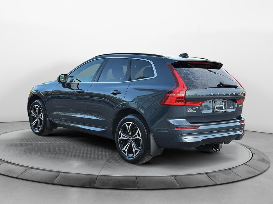 Volvo XC60 B6 MOMENTUM // PREMIUM PACK 2022-2