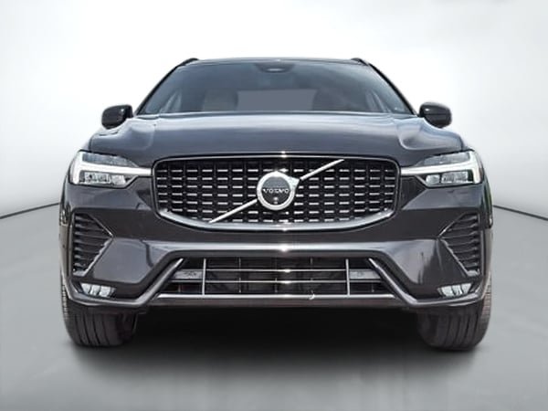 Volvo XC60 B5 ULTIMATE AWD DARK THEME 2024-1