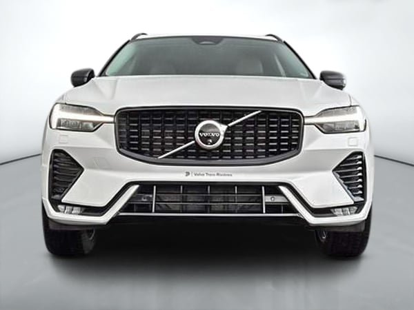 Volvo XC60 B5 PLUS AWD // DARK THEME 2024-1