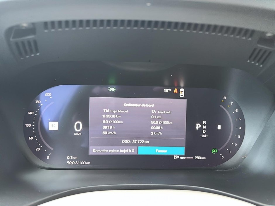 2024 Volvo XC60 B5 PLUS AWD // DARK THEME-18