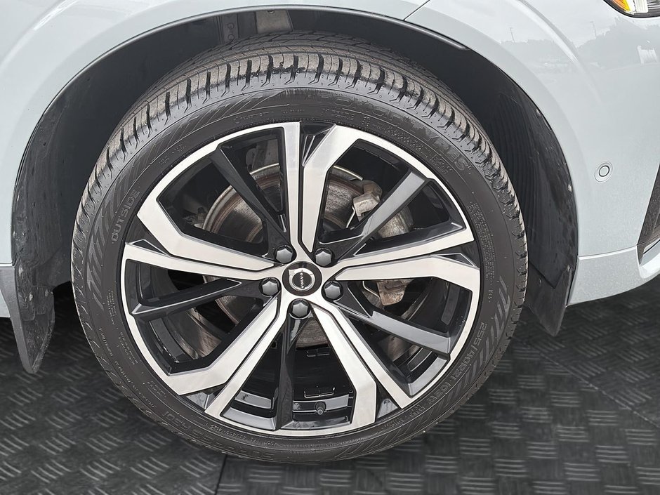 2024 Volvo XC60 B5 ULTIMATE AWD DARK THEME-7