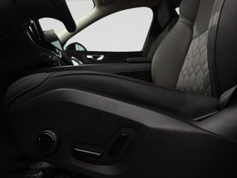 Volvo XC60 B5 CORE AWD 2026-11