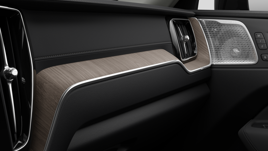 Volvo XC60 Ultra Dark Theme 2027-8