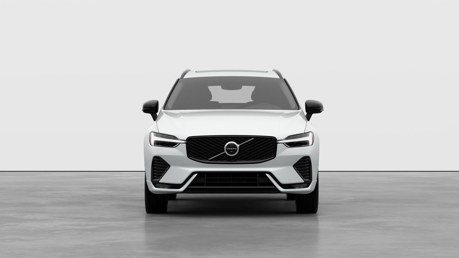 Volvo XC60 Plus Dark Theme 2027-4