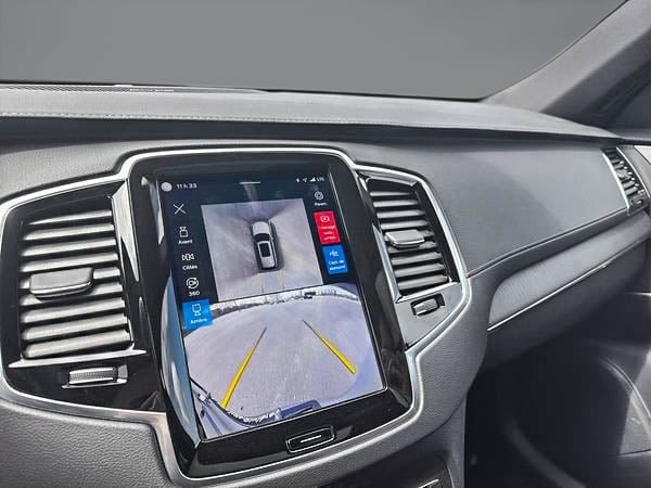 2025 Volvo XC90 B6 ULTRA AWD // 7 PLACES-16