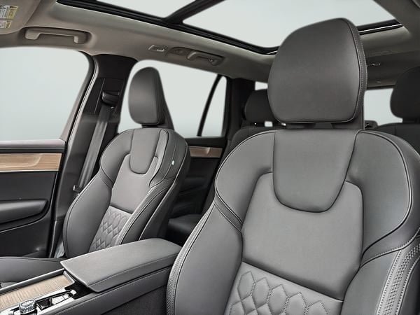 Volvo XC90 B6 PLUS AWD // 7 PLACES 2026-7