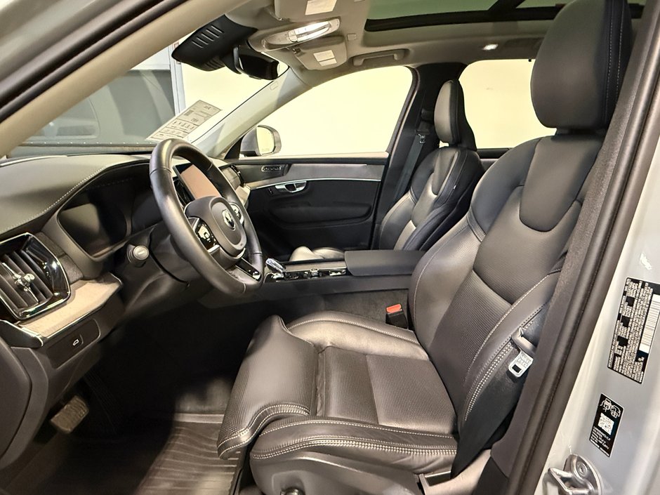 2026 Volvo XC90 B6 ULTRA AWD // 7 PLACES-14