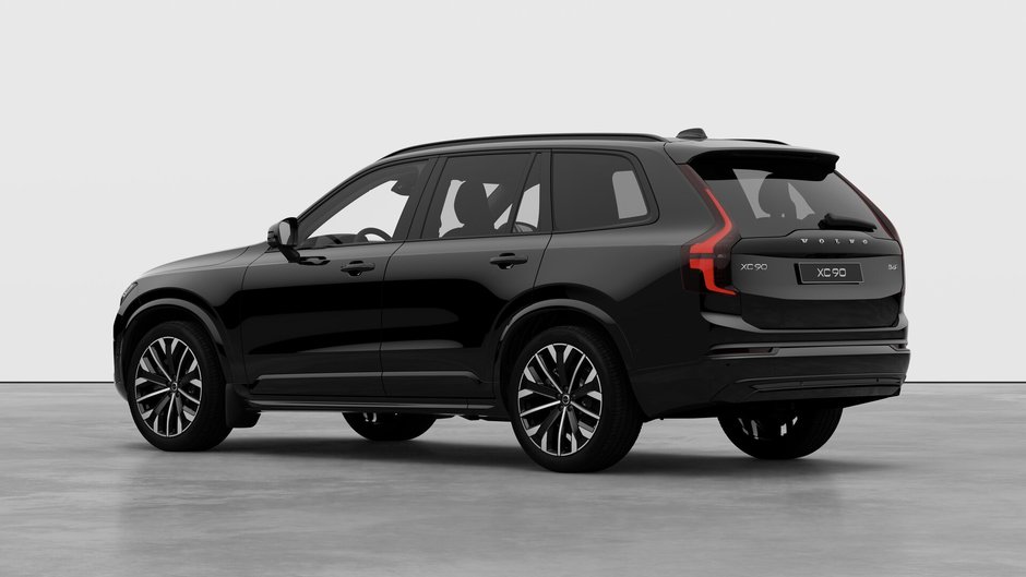 2027 Volvo XC90 Plus Dark Theme-1