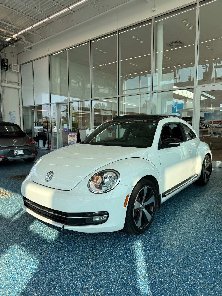 2012 Volkswagen Beetle SPORTLINE in Boucherville, Quebec - w940px