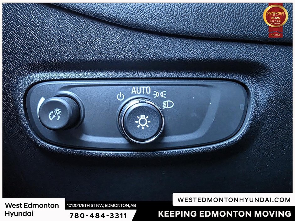 2023 Chevrolet Equinox LT-13