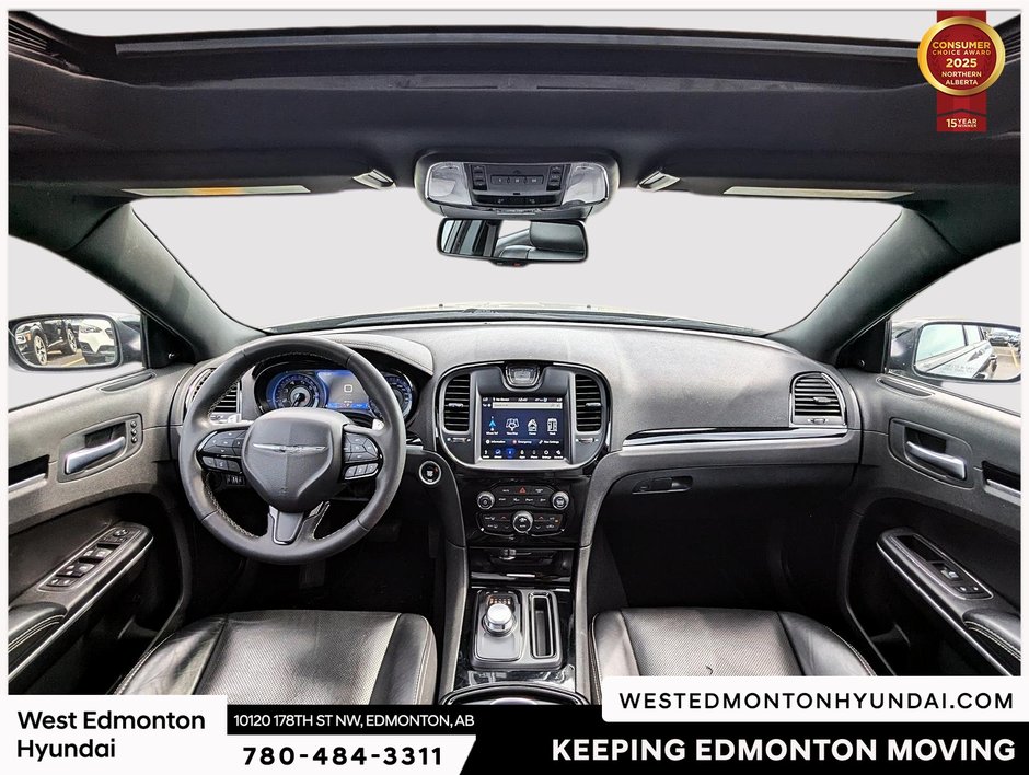 2023 Chrysler 300 Touring-19