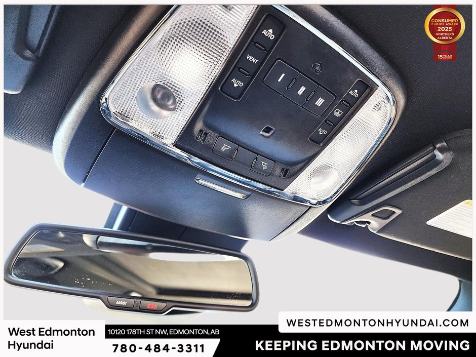 2023 Chrysler 300 S-32