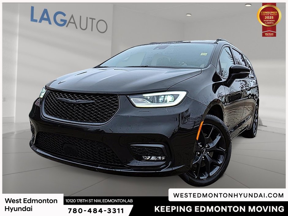 2023 Chrysler Pacifica Touring-L-0