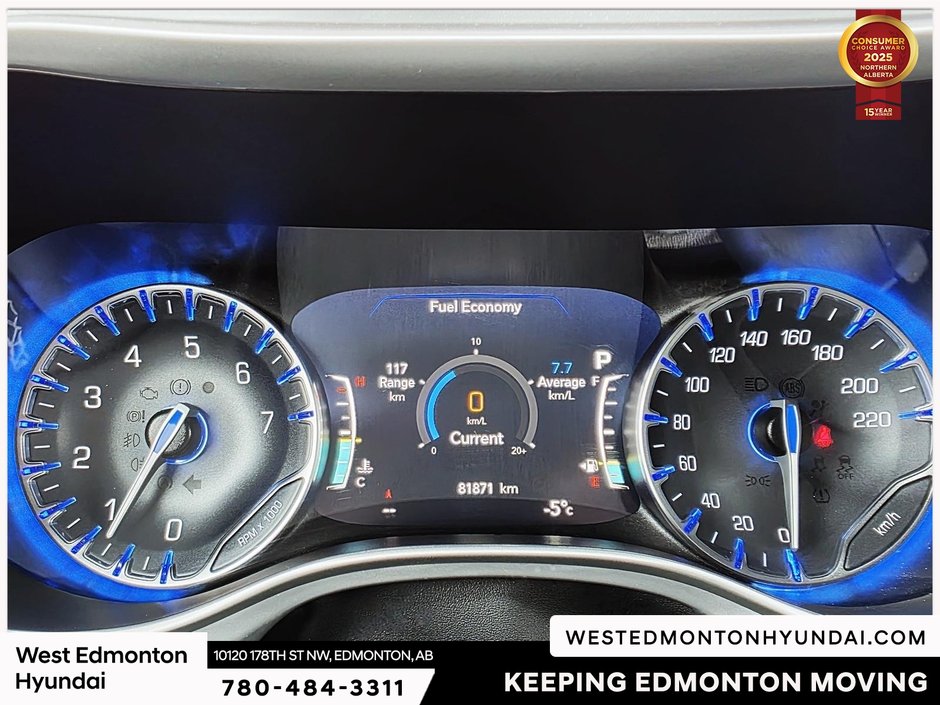 2023 Chrysler Pacifica Touring-L-14