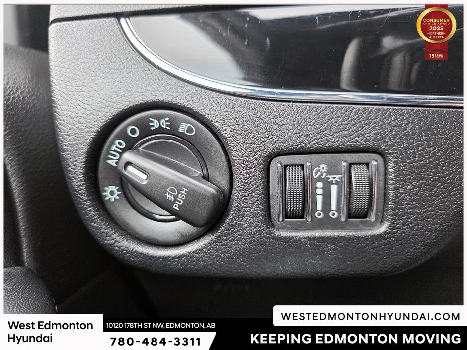 2020 Dodge Grand Caravan Premium Plus-21