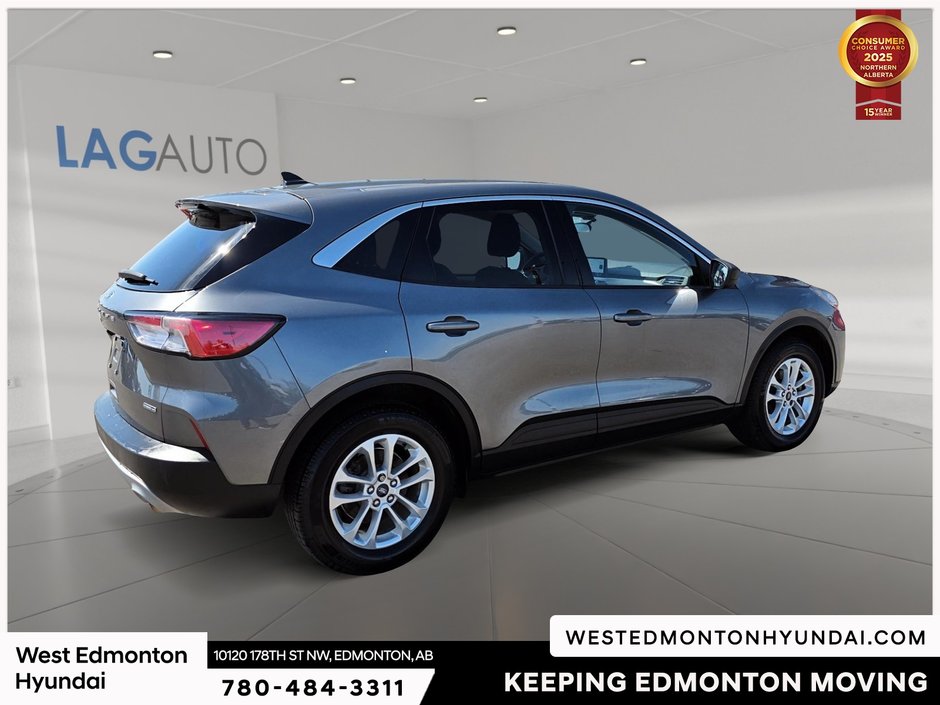 2022 Ford Escape Hybrid SE-8