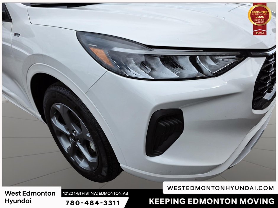 2024 Ford Escape ST-Line-11