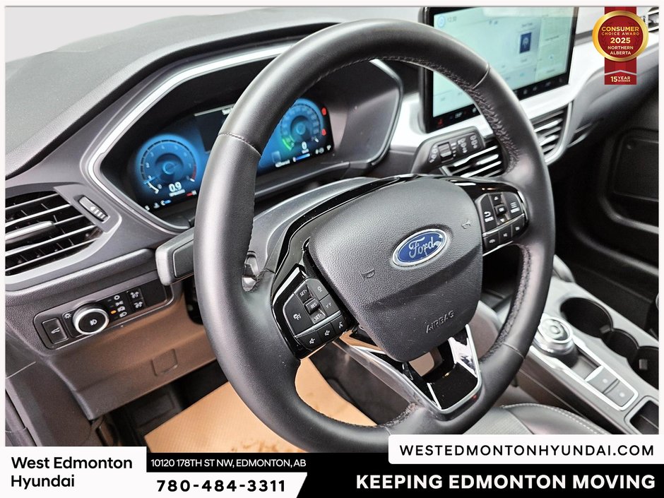 2025 Ford Escape Platinum-22
