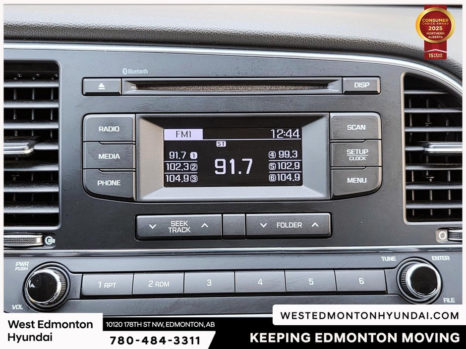 2017 Hyundai Elantra LE-11