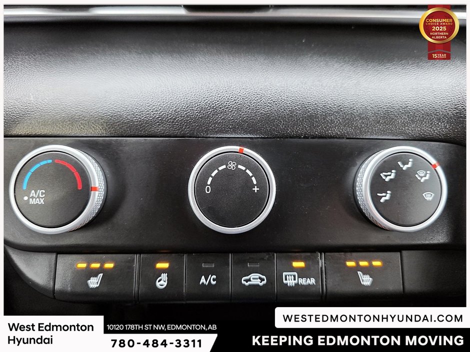 2022 Hyundai Elantra Preferred-25