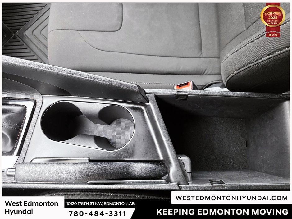 2022 Hyundai Elantra Preferred-28