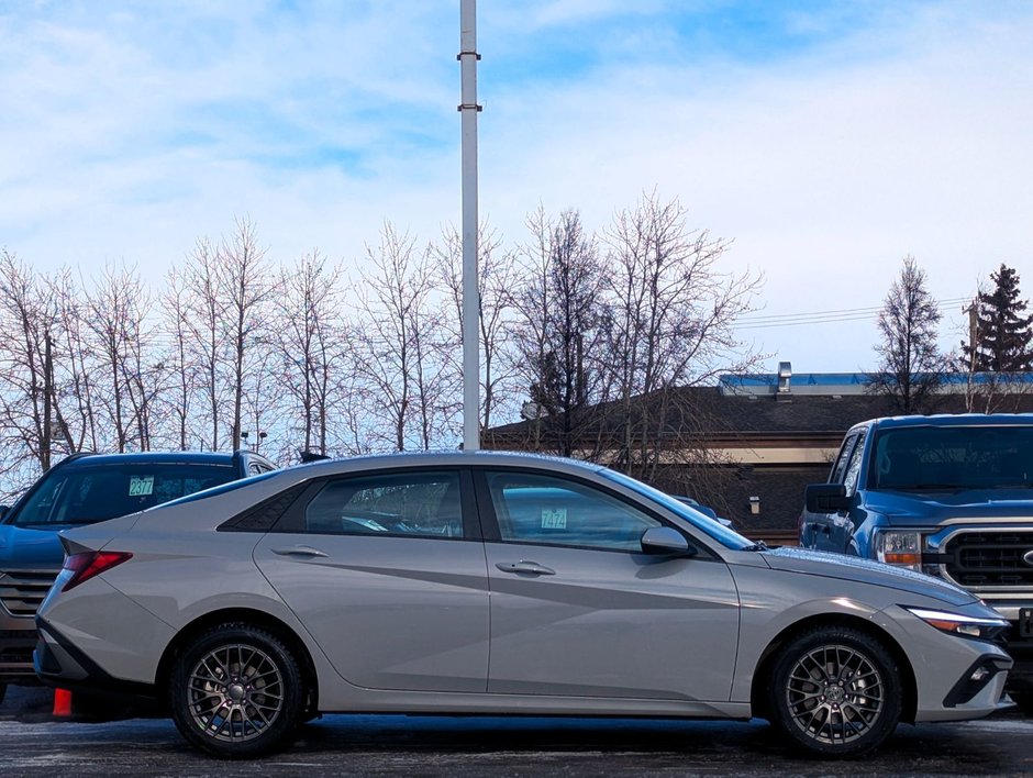 2025 Hyundai Elantra Preferred-2