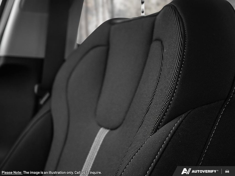 2025 Hyundai Elantra Essential-18