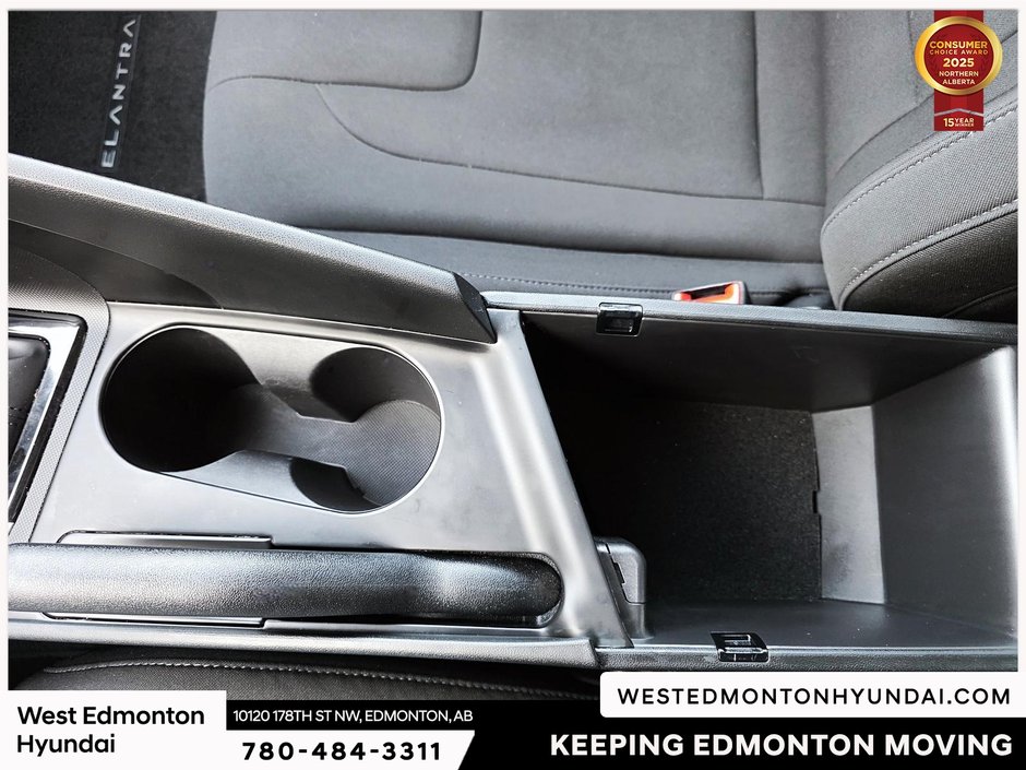 2025 Hyundai Elantra Preferred-31