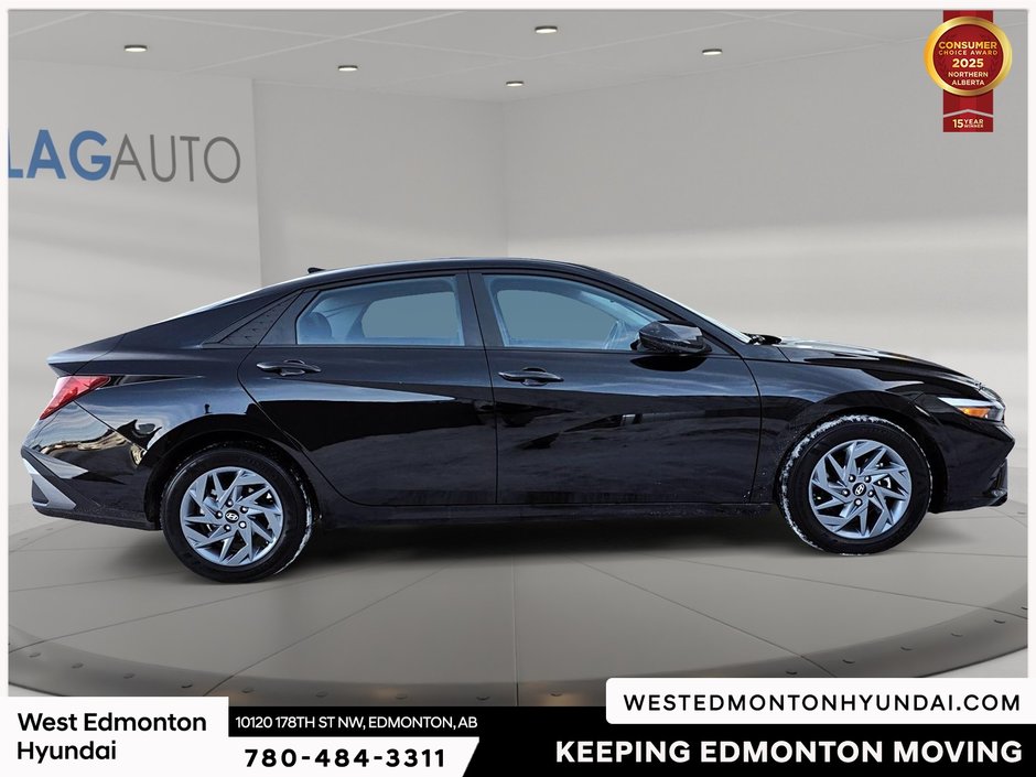 2025 Hyundai Elantra Preferred-10