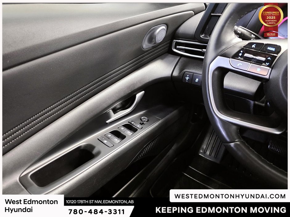 2025 Hyundai Elantra Preferred-18