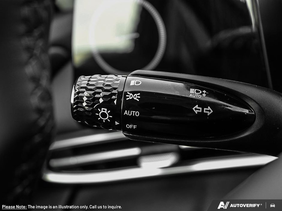 2026 Hyundai Elantra Luxury-24