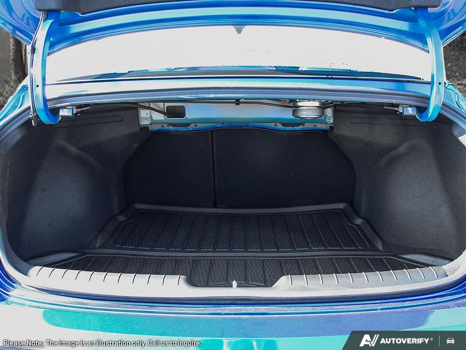 2026 Hyundai Elantra Luxury-6