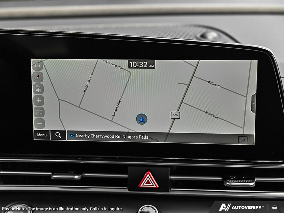 2026 Hyundai Elantra Luxury Two-Tone Interior-21