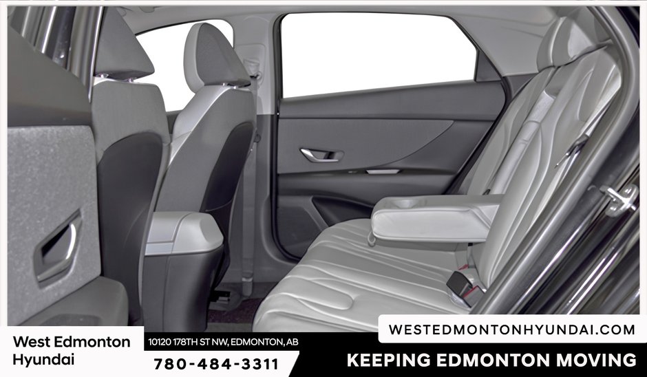 2026 Hyundai Elantra Luxury Two-Tone Interior-4