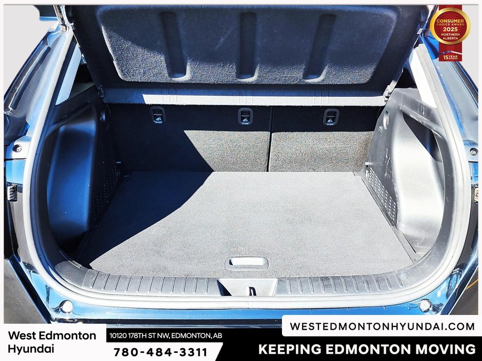 2025 Hyundai Kona Electric Preferred-8